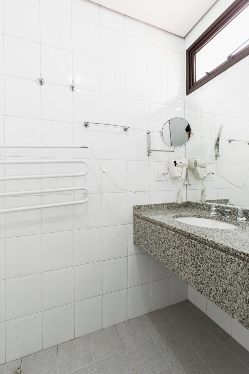 Saint Lawrence - 30M Metro Paraiso São Paulo Eksteriør billede